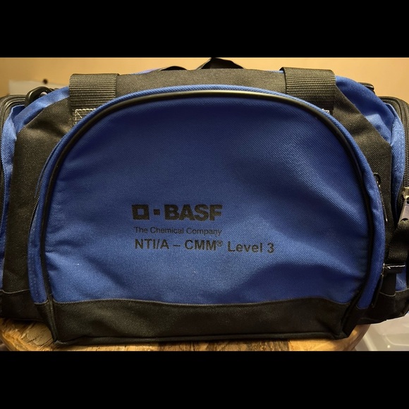 Vintage BASF Duffel, Travel Carry On Bag - Picture 8 of 10